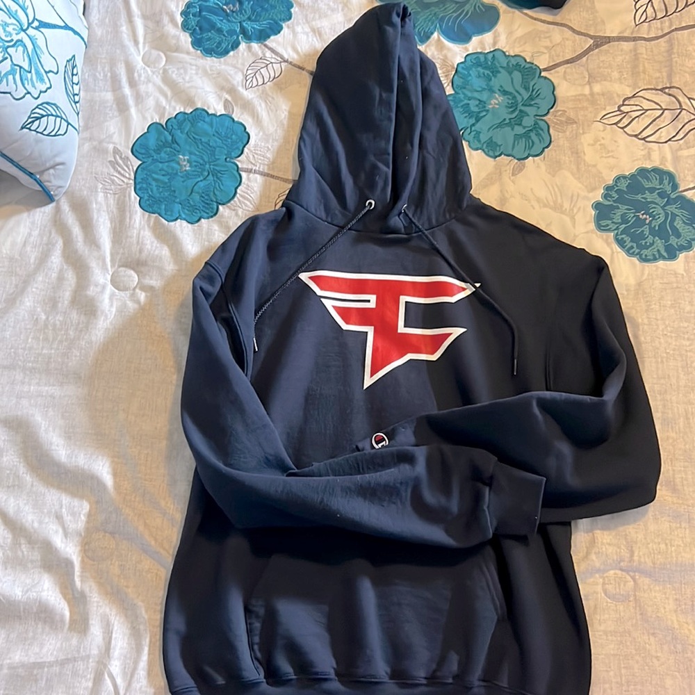 Faze Clan Champion medium hoodie dark blue